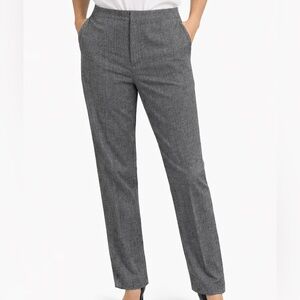 Dana Buchman size 10 Gray straight leg Pants business casual with pockets